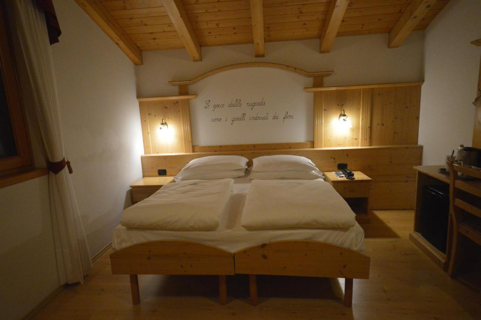 Hotel Garni Sant'Antonio Con Spa Мадона ди Кампильо Екстериор снимка